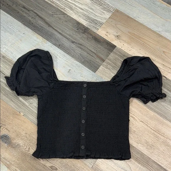 Aerie washed Black Smocked Puff Sleeve Blouse - Picture 1 of 5